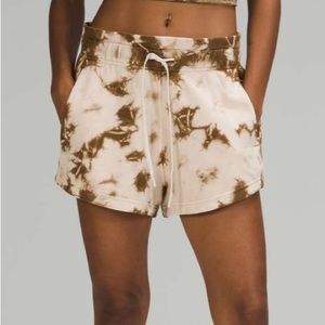 Lululemon Inner Glow Short 3"